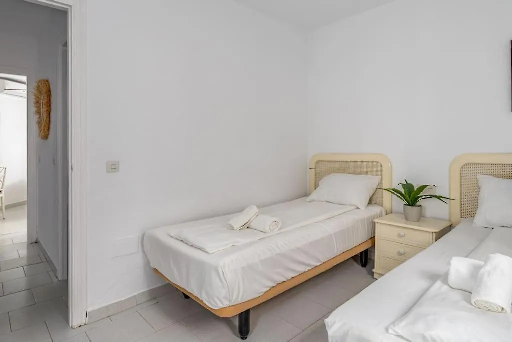 Coastal Escape/Family-Friendly 2-Br With Seaview Appartement Mijas