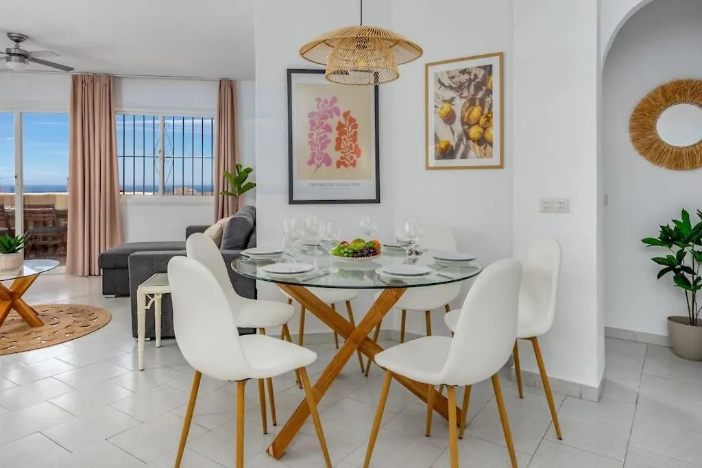 Coastal Escape/Family-Friendly 2-Br With Seaview Appartement Mijas