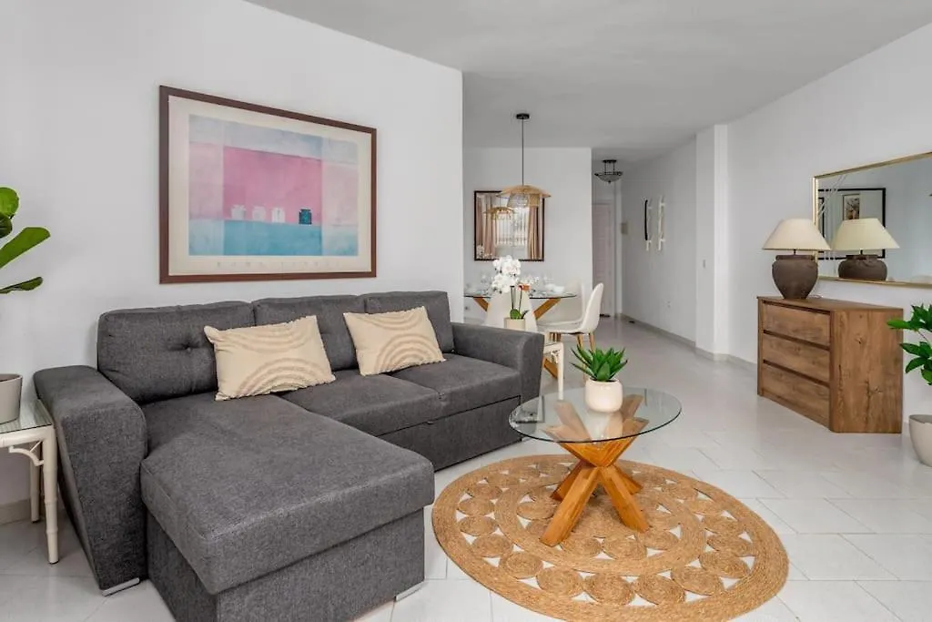 Coastal Escape/Family-Friendly 2-Br With Seaview Appartement Mijas