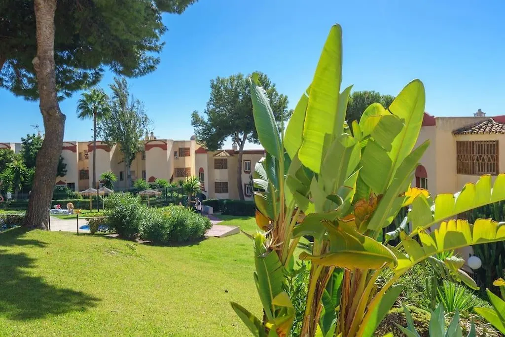 Coastal Escape/Family-Friendly 2-Br With Seaview Appartement Mijas Spanje